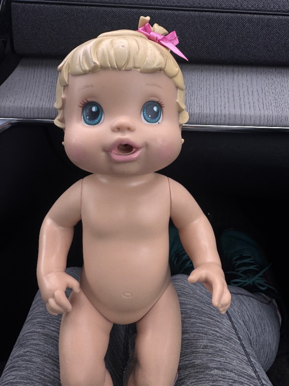Baby Alive Doll Hasbro 2008 Blonde Blue Eyes Interactive Feeding Baby Toy Descri